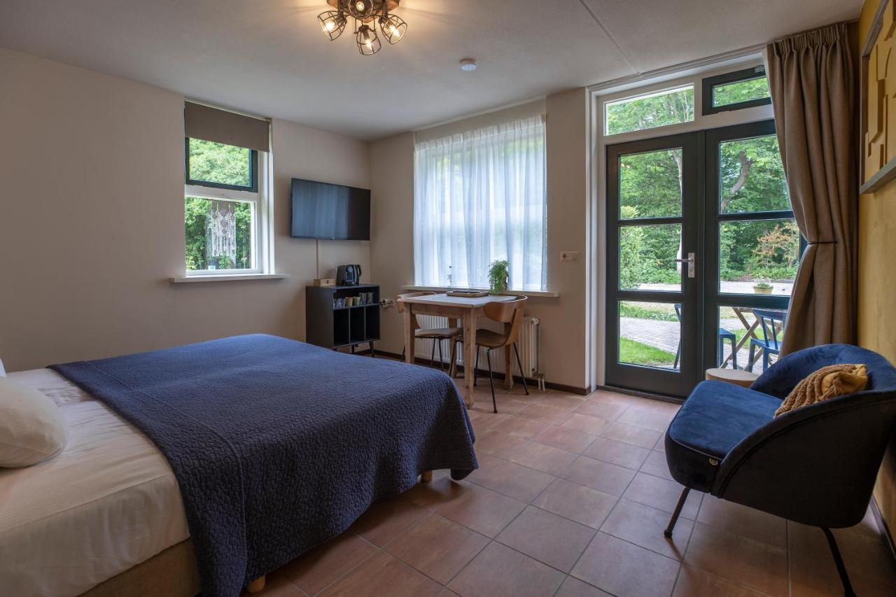 Bed & Bos De 14 Sterren 3* Den Burg